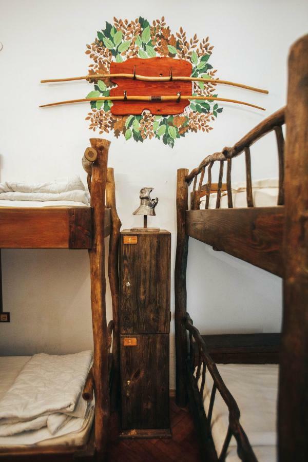 Ghostel - Medieval Hostel Lviv Eksteriør billede